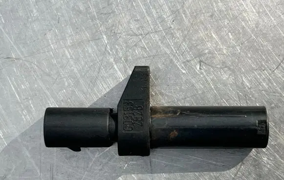 Mercedes-Benz S W220 Crankshaft position sensor 003153 2828