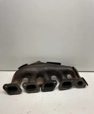 Renault Master II Exhaust manifold 8200641758