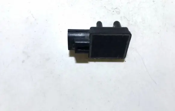 Ford Fiesta Exhaust gas pressure sensor 6g9n5l200ab 6g9n-5l200-ab