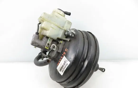 BMW 5 E39 Brake booster 1165055