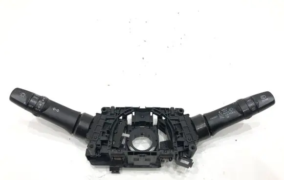 Mitsubishi Outlander Wiper turn signal indicator stalk/switch 8617A516