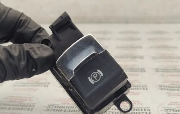 Audi A8 S8 D3 4E Hand parking brake switch 4E1927225B