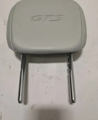 Porsche Macan (95B) Front seat headrest 