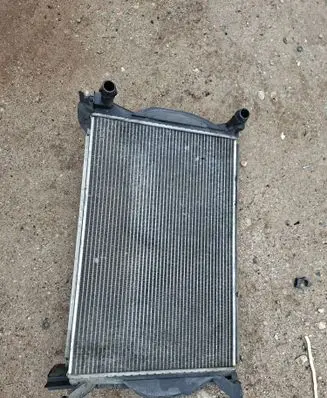 Audi A4 S4 B6 8E 8H Coolant radiator