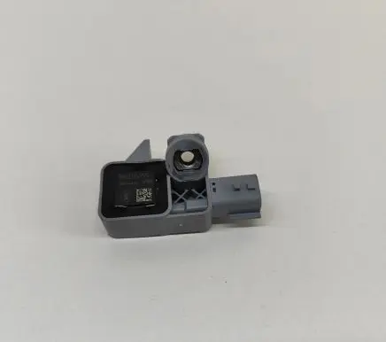 Renault Zoe Airbag deployment crash/impact sensor 988339499R 5WK44444