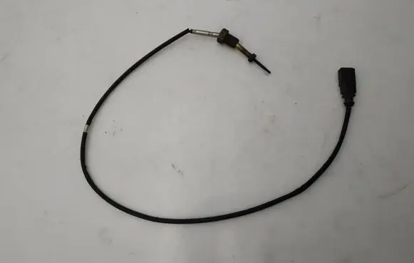 Audi Q3 8U Oil temperature sensor 03L906088