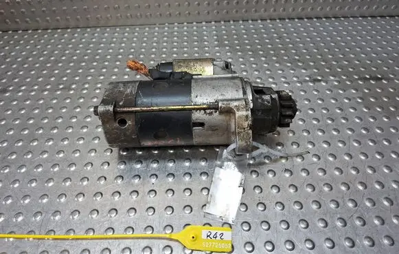 Nissan X-Trail T30 Starter motor S27725052