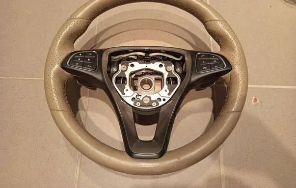 Steering wheel