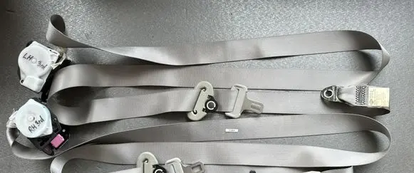 Nissan Patrol Y61 Third row seat belt 89844VC700 89845VC700