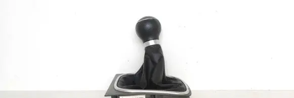 Volkswagen Jetta V Gear lever shifter trim leather/knob 1K0711113BG 6001002470 17112007