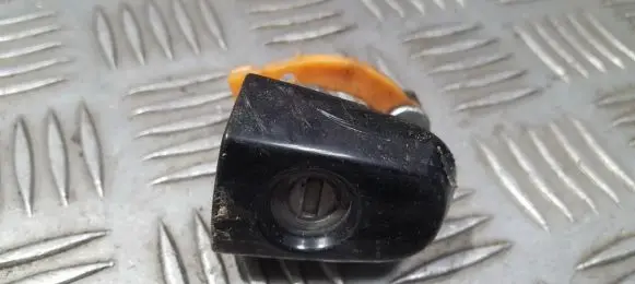 Toyota Avensis Verso Front door lock (next to the handle) 
