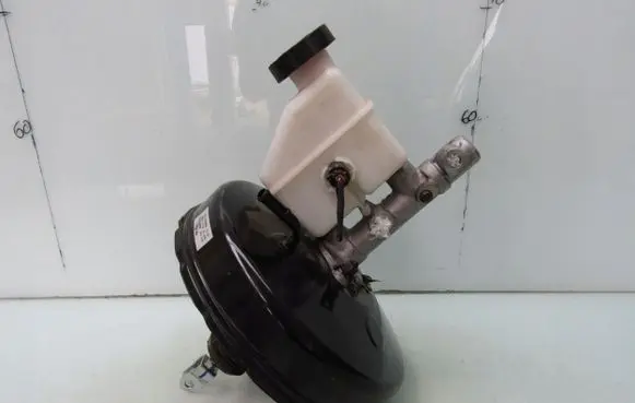 KIA Ceed Brake booster 585001H200 591101H000
