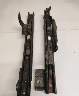 Chevrolet Camaro Front driver seat rail 205032F12 531532616 13529721