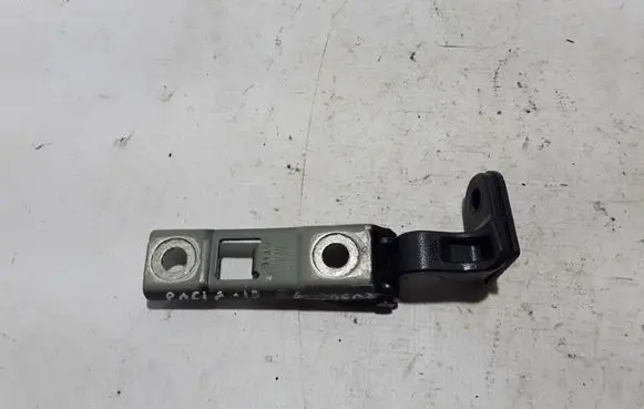 Chrysler Pacifica Tailgate/trunk/boot hinge 68229150AD
