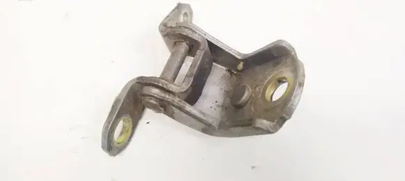 Nissan X-Trail T30 Tailgate/trunk/boot hinge