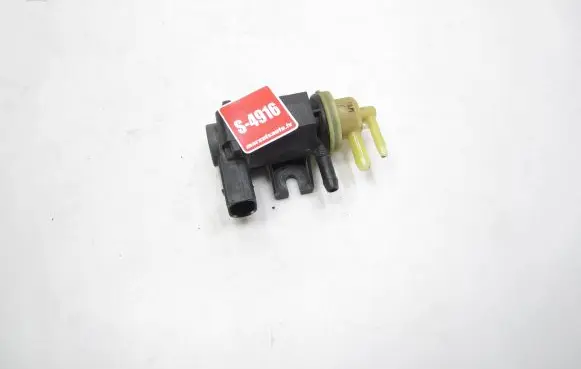 Volkswagen Jetta VI Turbo solenoid valve 03L131051BJ 05112010 20062011