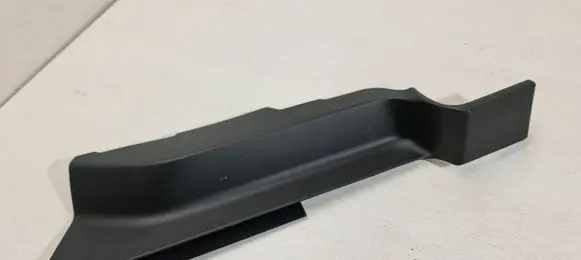 Volvo XC90 Rear seat side bottom trim 39829394