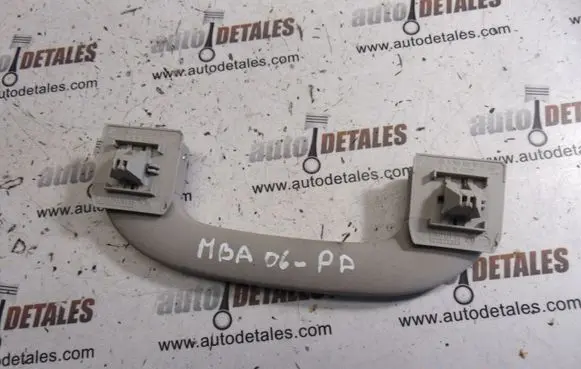 Mercedes-Benz A W169 Front interior roof grab handle A1698100151