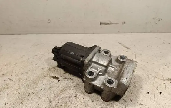 Mitsubishi L200 EGR valve K31302
