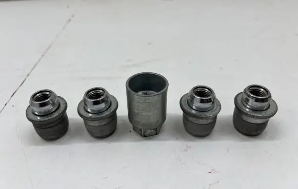 Toyota Yaris XP210 Anti-theft wheel nuts and lock 