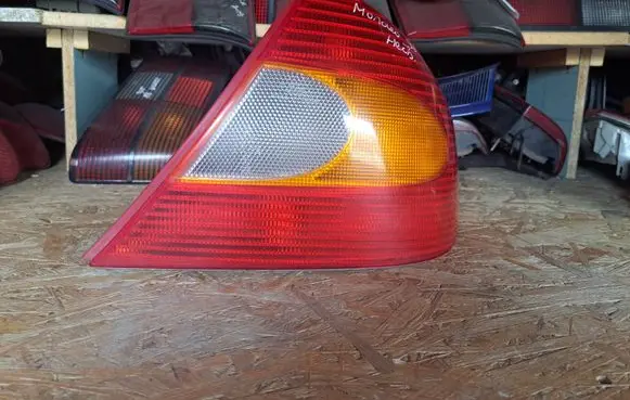 Ford Mondeo MK II Rear/tail lights 96BG13A602 96BG13A602BC