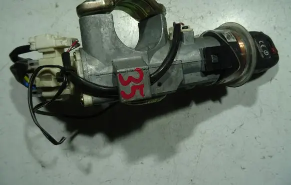 Subaru Legacy Ignition lock 88215AG000