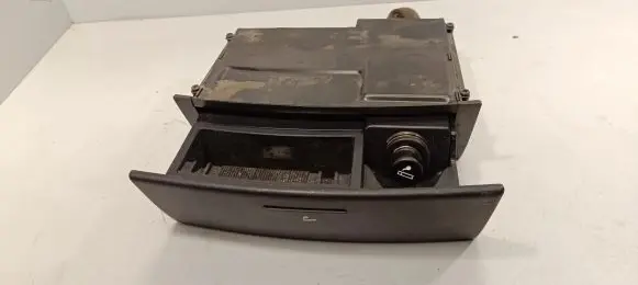 Ashtray (front)