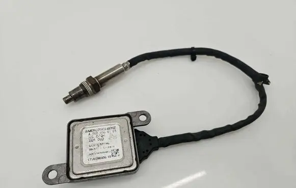 Mercedes-Benz Sprinter W906 Lambda probe sensor A0009059603 1705090335 A2C25479000