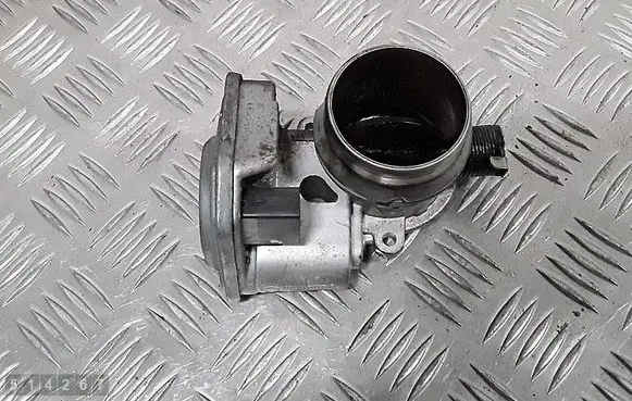 BMW 1 E81 E87 Throttle valve 780437302