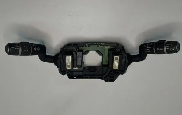 Land Rover Range Rover Evoque L538 Indicator stalk DPLA13N064RA