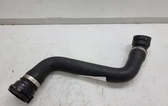 BMW 5 F10 F11 Engine coolant pipe/hose