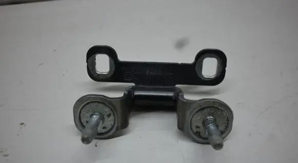 Dodge Grand Caravan Tailgate/trunk/boot hinge