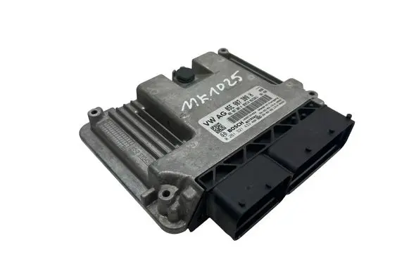 Volkswagen PASSAT B8 Engine control unit/module 05E907309H 0261S21433
