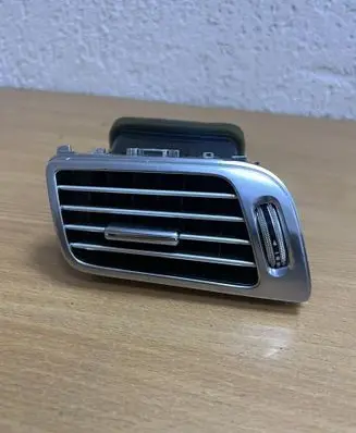 Mercedes-Benz CLS C218 X218 Dashboard air vent grill cover trim A2188300154 D6177