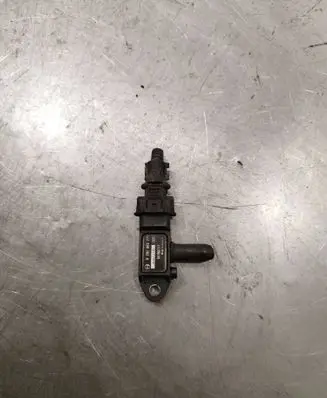 Opel Zafira B Exhaust gas pressure sensor 0281002771 55198717