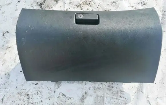 Toyota Avensis T250 Glove box 5555005070 55550-05070