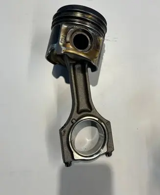 BMW X1 F48 F49 Piston with connecting rod 11258571012 11248473776