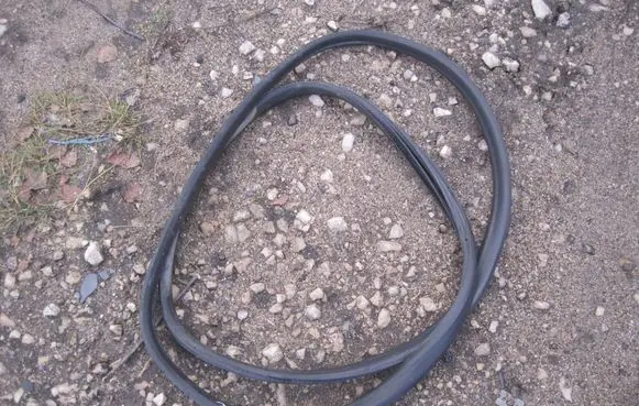 Volkswagen Amarok Rear door rubber seal (on body) 2H7839911H