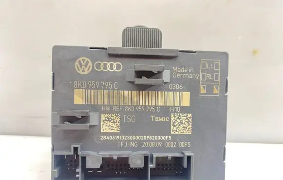 Audi Q5 SQ5 Door control unit/module 8K0959795C