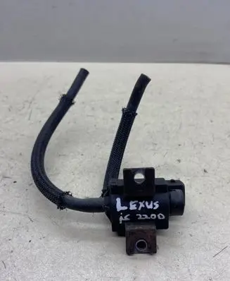 Lexus IS 220D-250-350 Turbo solenoid valve 258600R010 72828606