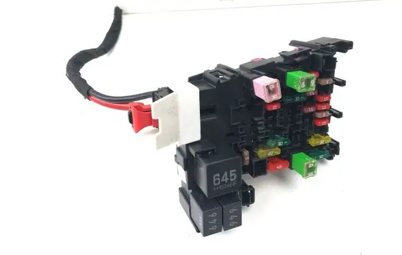 Volkswagen PASSAT B8 Fuse module 5Q0937615C 4H0951253A 4H0951253C