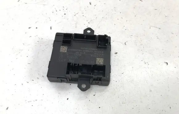 BMW 2 Active Tourer U06 Door control unit/module 5A92B36