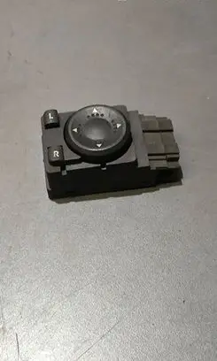 Volkswagen PASSAT B5 Wing mirror switch 3B1959565