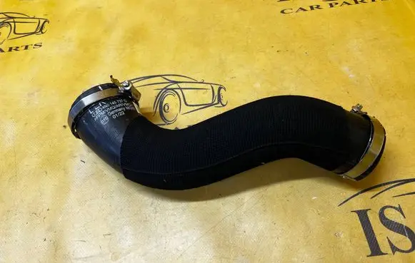 Audi A8 S8 D5 Turbo air intake inlet pipe/hose 4N0145737Q