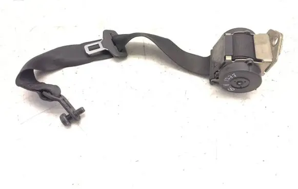 BMW 1 E81 E87 Rear seatbelt 607051100B