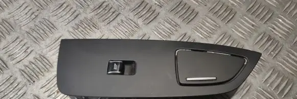 Volvo S90, V90 Electric window control switch 31415515