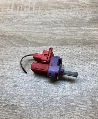 Ford Focus Brake pedal sensor switch 98AB7C534AA