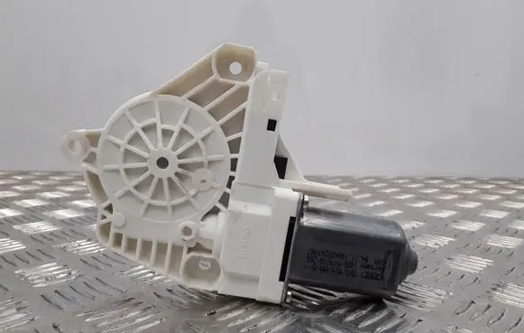 Audi A7 S7 4G Front door window regulator motor 8K0959801B 1036919810200