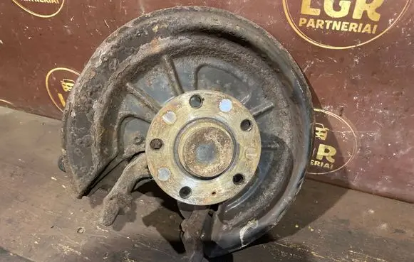 Seat Leon (1P) Rear wheel hub