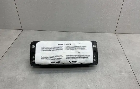 Volkswagen Golf VII Passenger airbag 8V0880204G